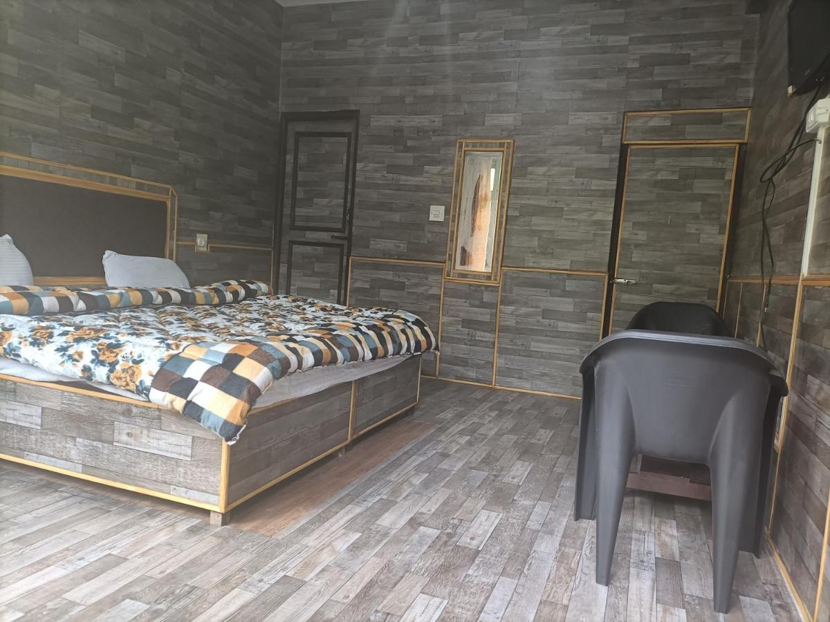 Hotel Pine Spring Dharamshala Eksteriør bilde