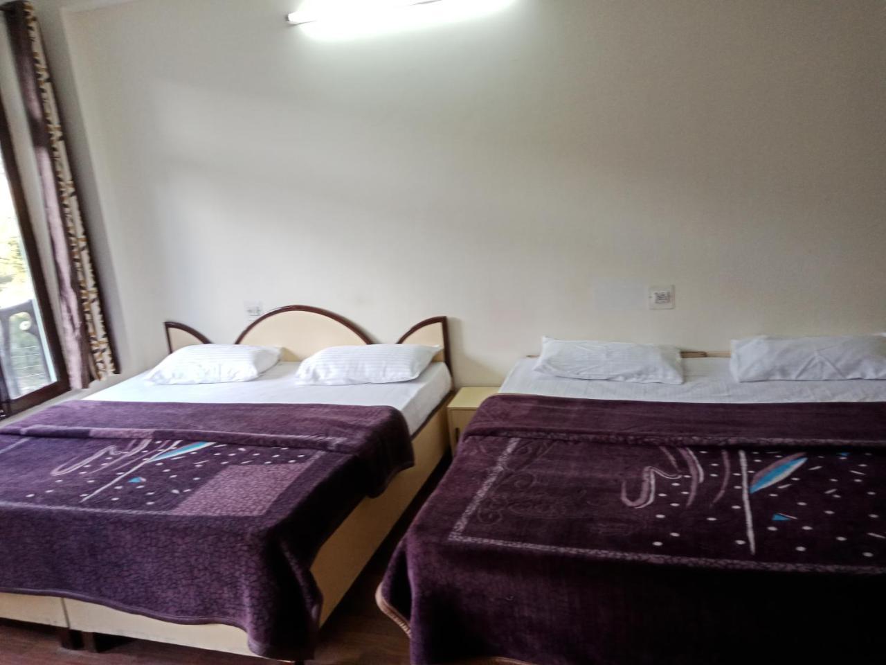 Hotel Pine Spring Dharamshala Eksteriør bilde